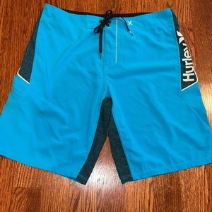 Hurley Phantom men’s bathing suit